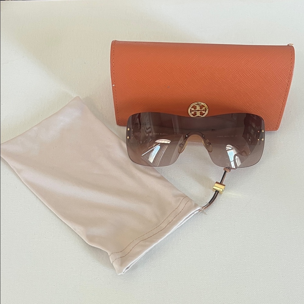 Tory Burch Orange Leather Continental Wallet with Gold Logo